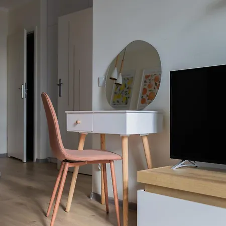 Glow Apartament, Przymorze - 4 Oceany 아파트 *