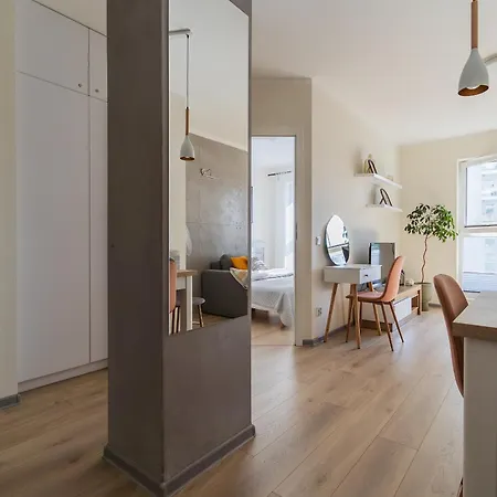 Glow Apartament, Przymorze - 4 Oceany 아파트 *