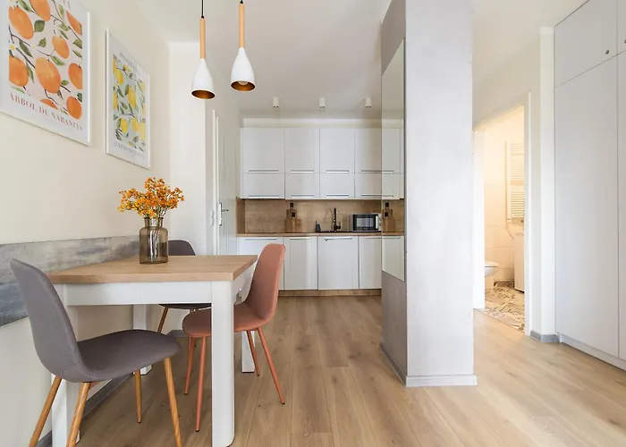 公寓 Glow Apartament, Przymorze - 4 Oceany 格但斯克